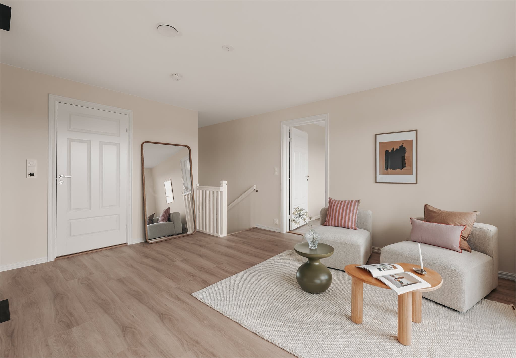 Ved loftstuen finner vi hovedbadet.