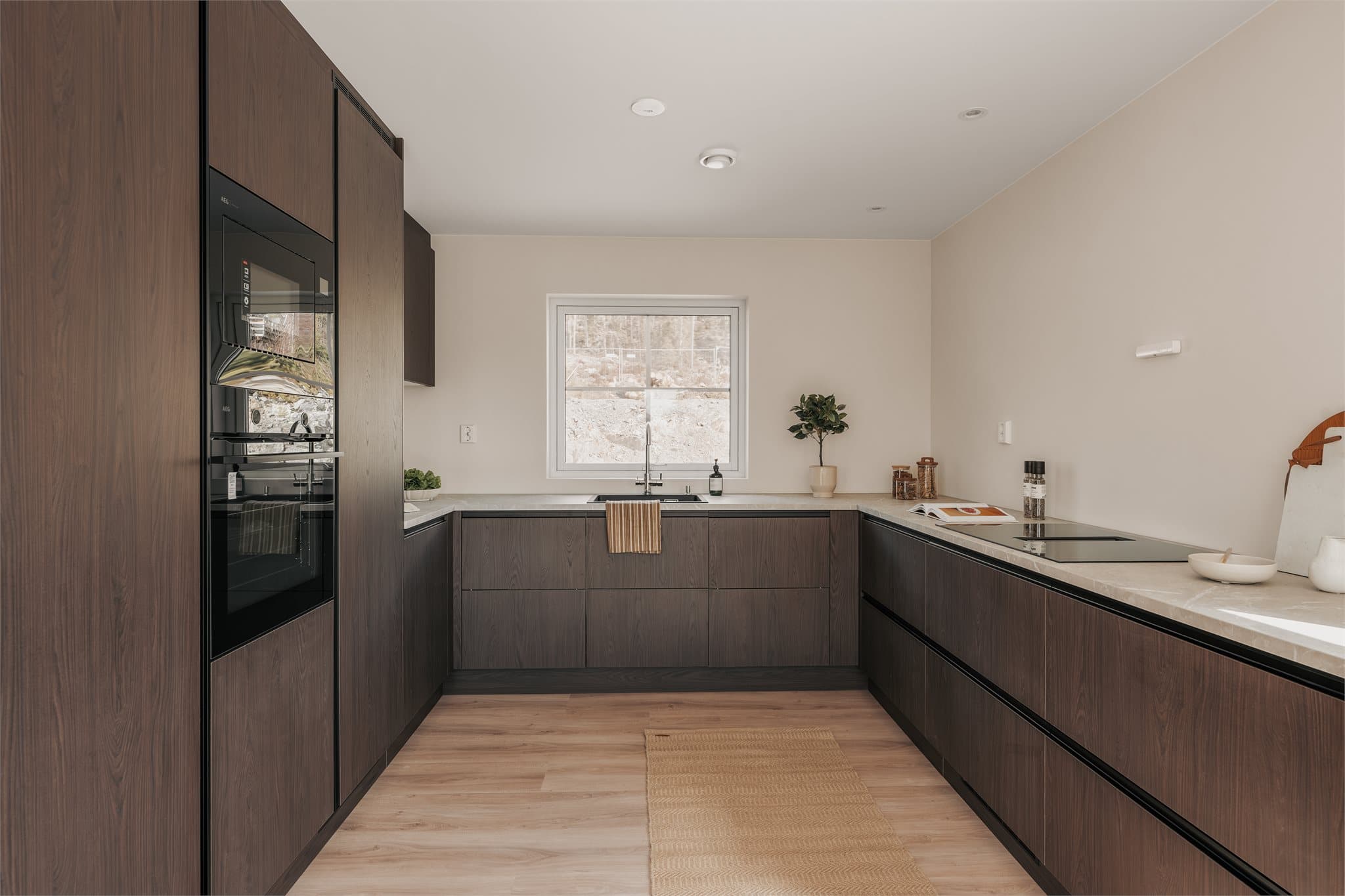 Eksklusivt kjøkken fra kvalitetsleverandøren "Drømmekjøkkenet".