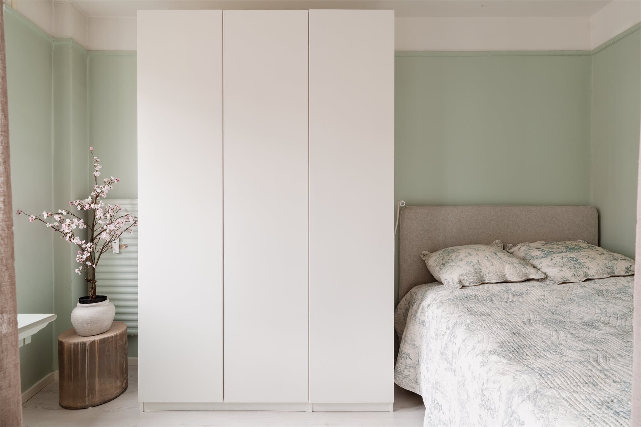 Her kan du innrede etter eget ønske, med god plass til både dobbeltseng, garderobeløsning, pult/kommode m.m.