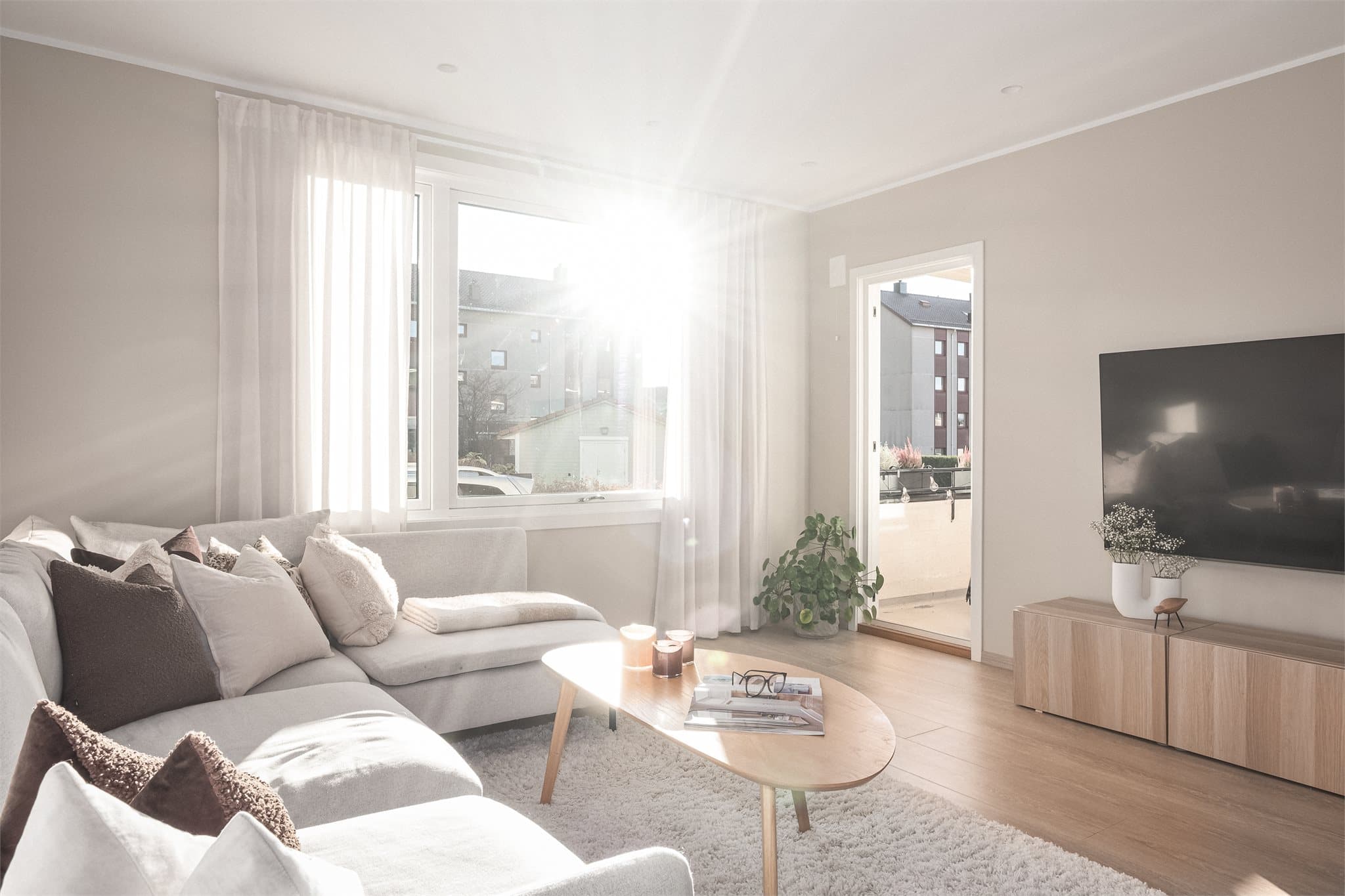 - Leiligheten byr på en rekke gode kvaliteter som bla. rause vindusflater, god takhøyde og gode romløsninger -