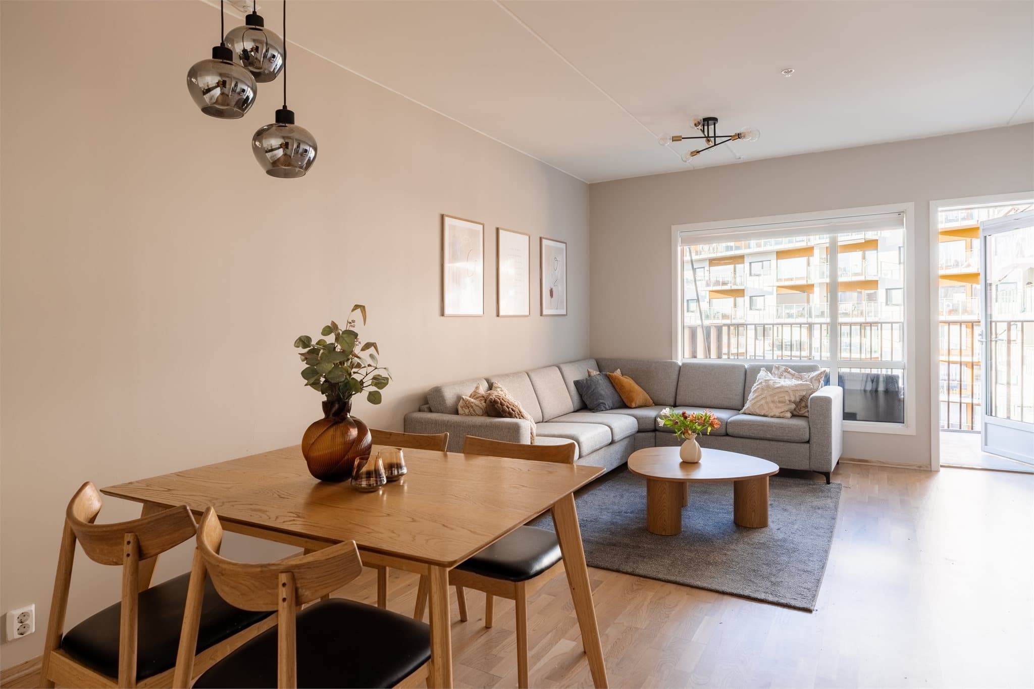 Balansert ventilasjon sørger for et sunt og behagelig inneklima i hele leiligheten.