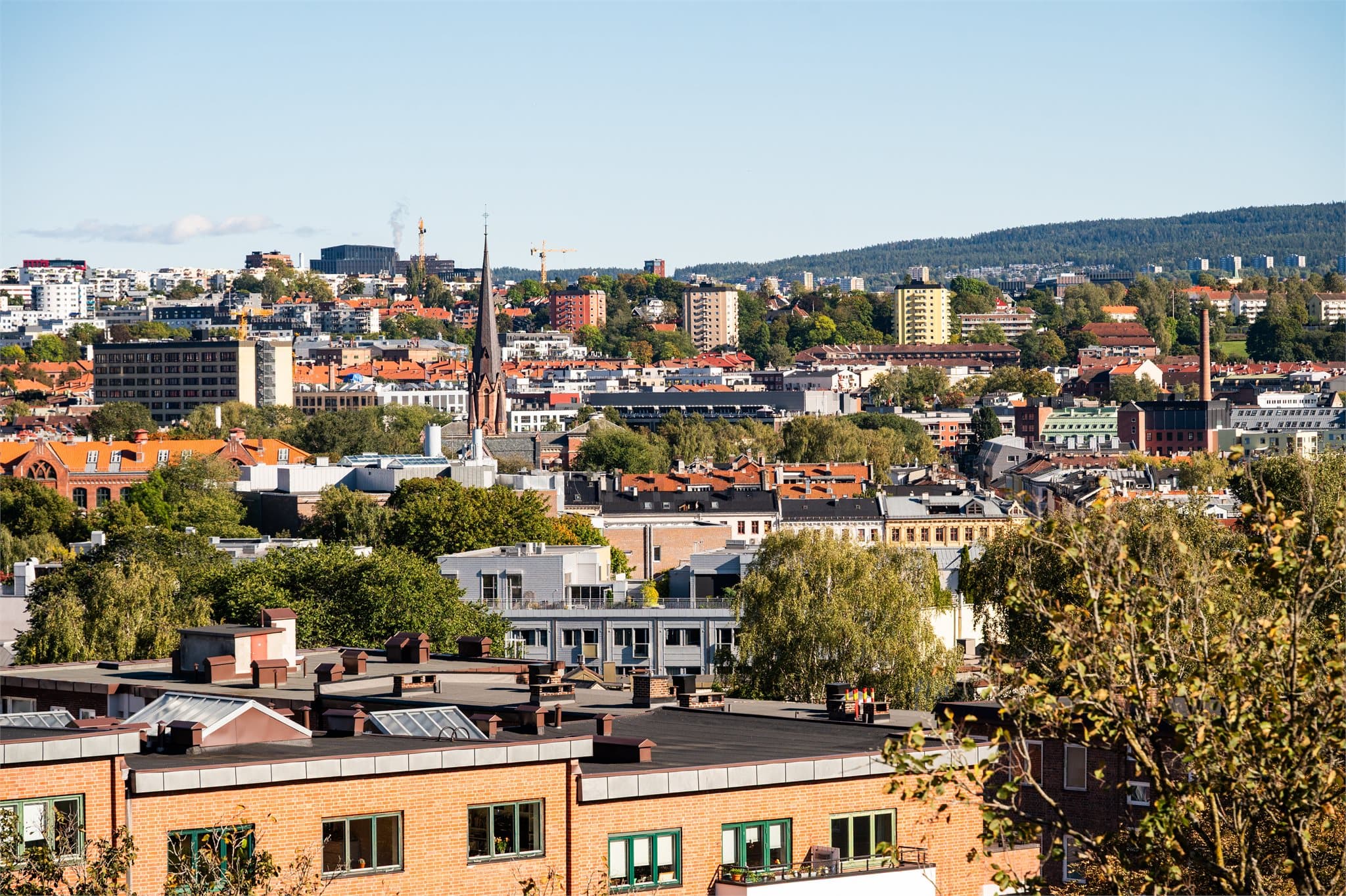 Det er også kort vei til flotte turmuligheter langs Akerselva.
