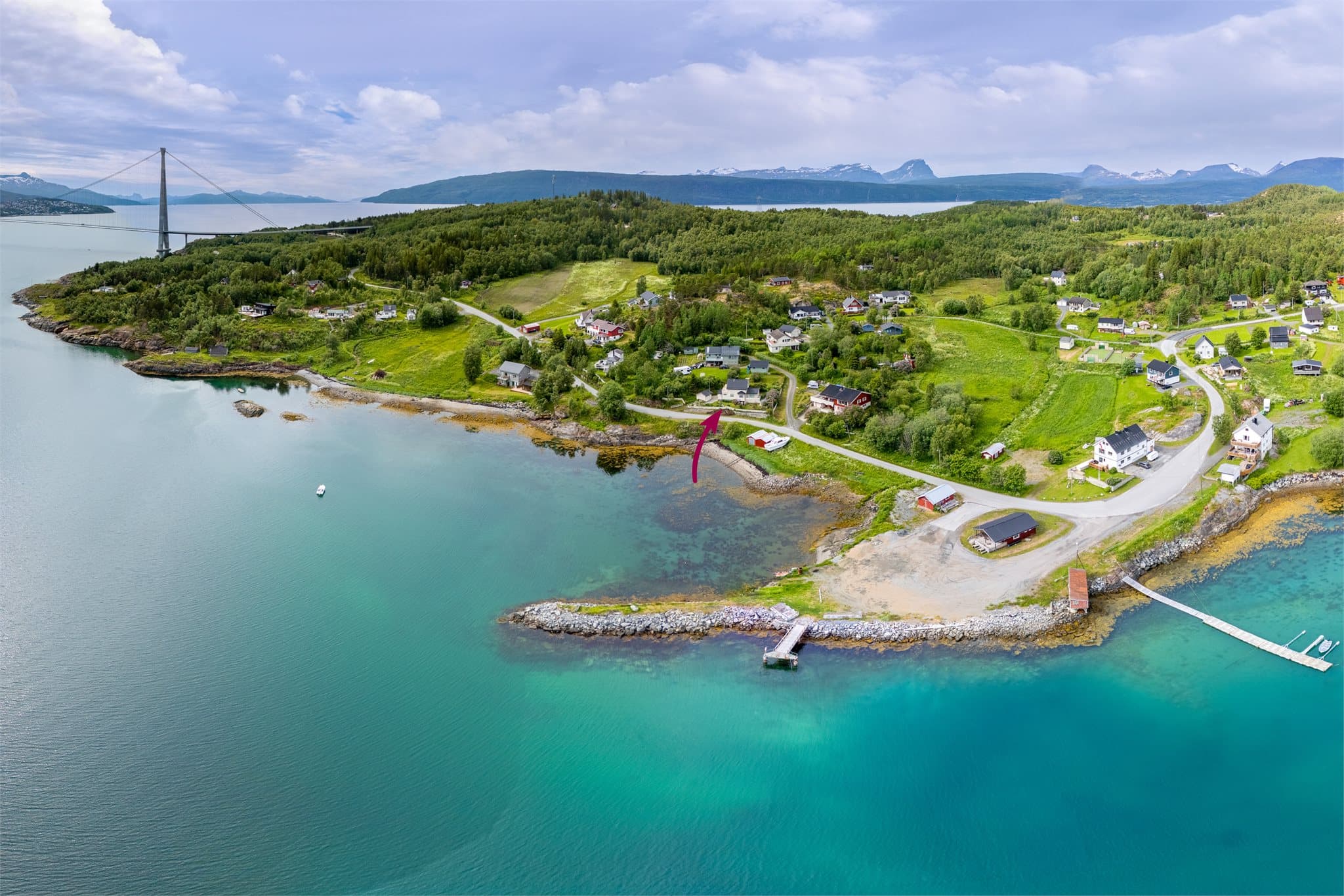 Beliggenheten gir kort vei til både Narvik og Bjerkvik.